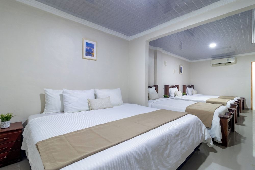 Superior Room, Multiple Beds