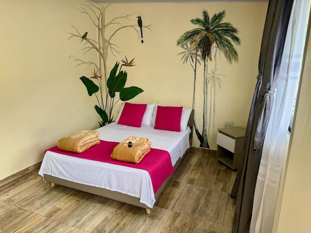 Best View Aparta Hotel Deluxe Double Room, City View 3