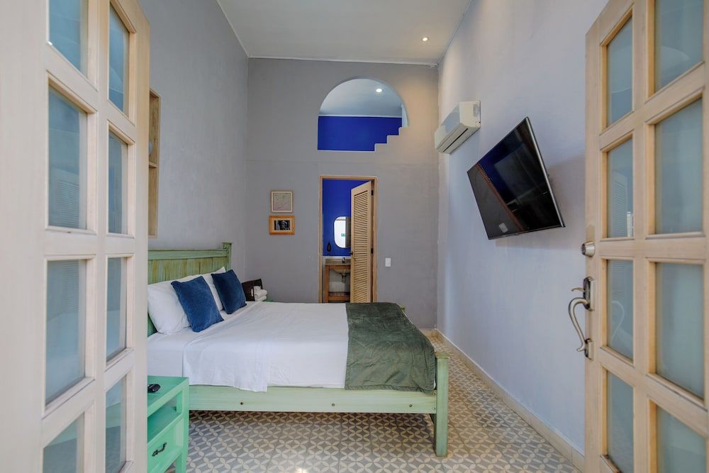 Classic Double Room