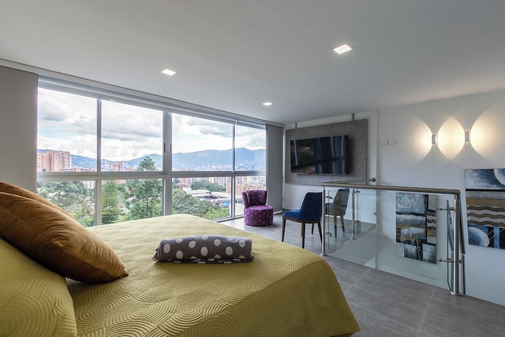 Borbon Suites Duplex, City View 7