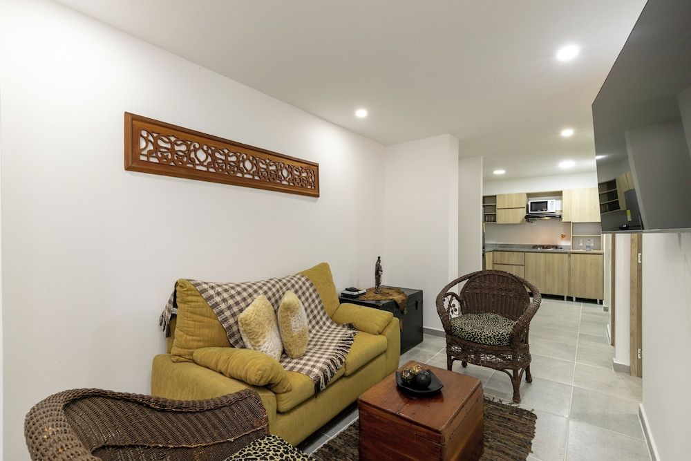 Borbon Suites Standard Apartment, Balcony, Garden View 13