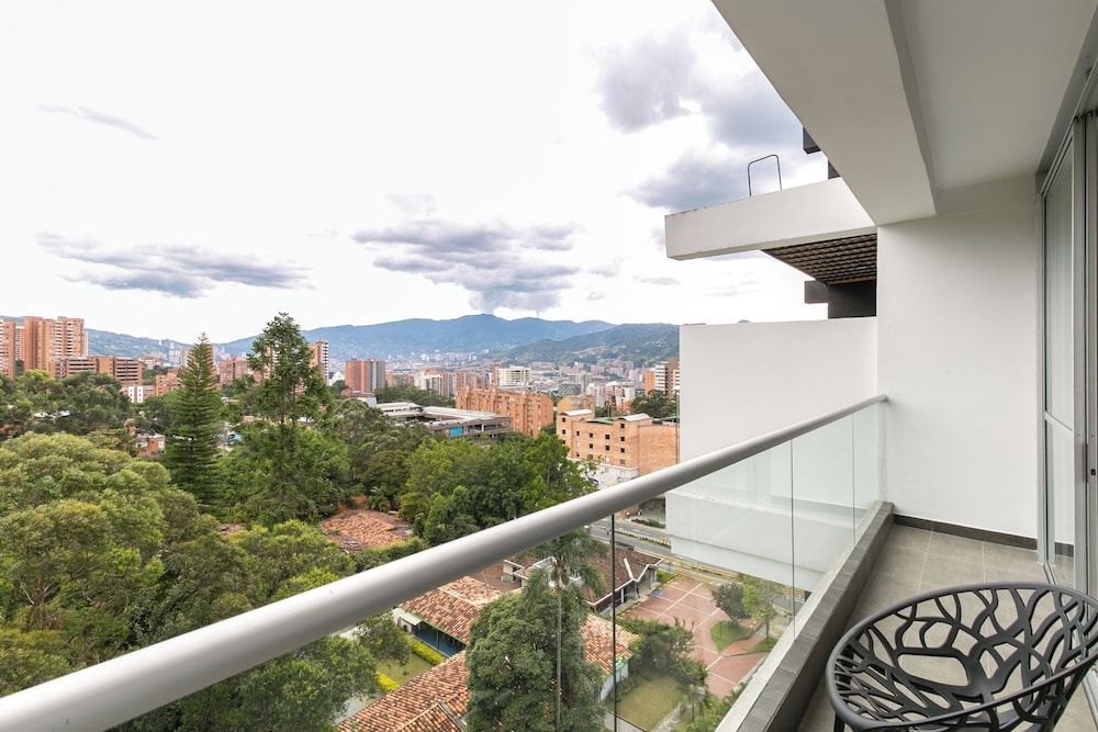 Borbon Suites Duplex, City View 31