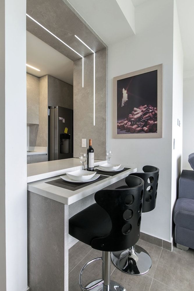 Borbon Suites Duplex, City View 16