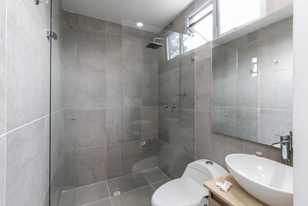 Borbon Suites Standard Apartment, Balcony, Garden View 26