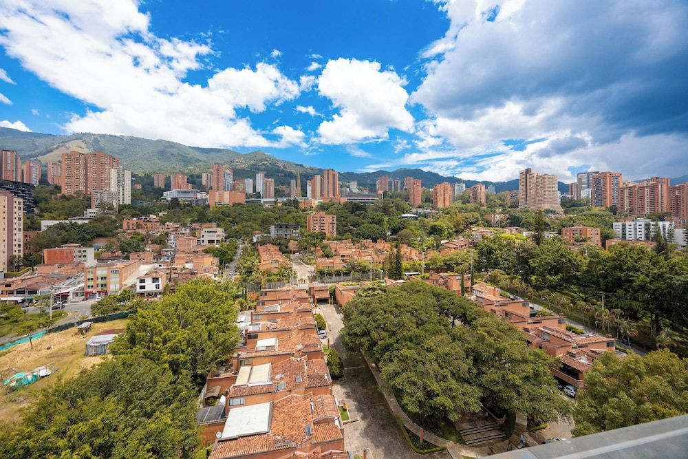 Borbon Suites Superior Duplex, Balcony, City View 41