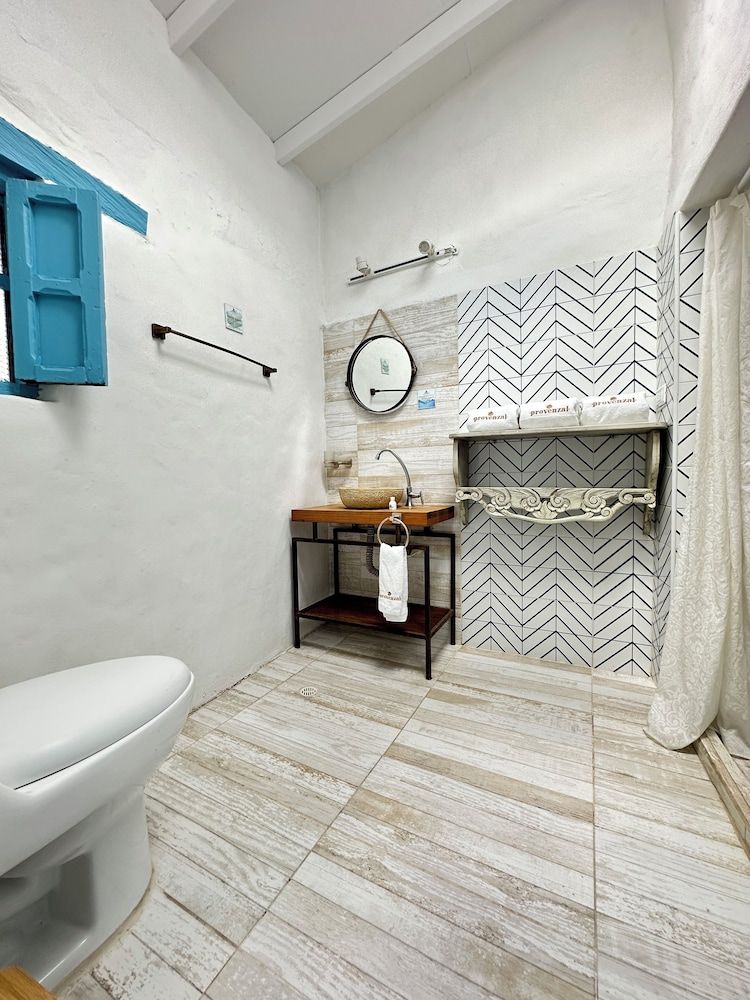 HOTEL CASA PROVENZAL Deluxe Suite 4