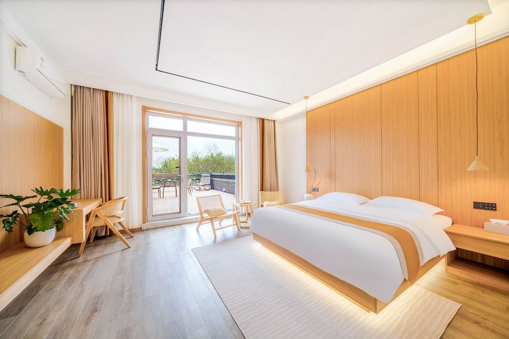 Standard Double Room, Mountain View