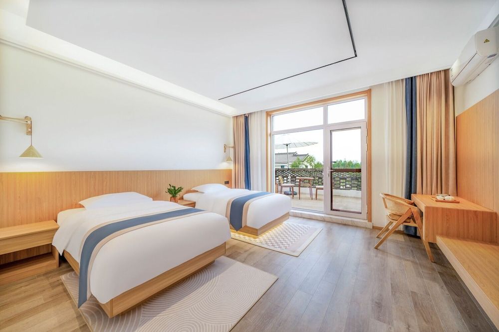 Standard Twin Room, Mountain View