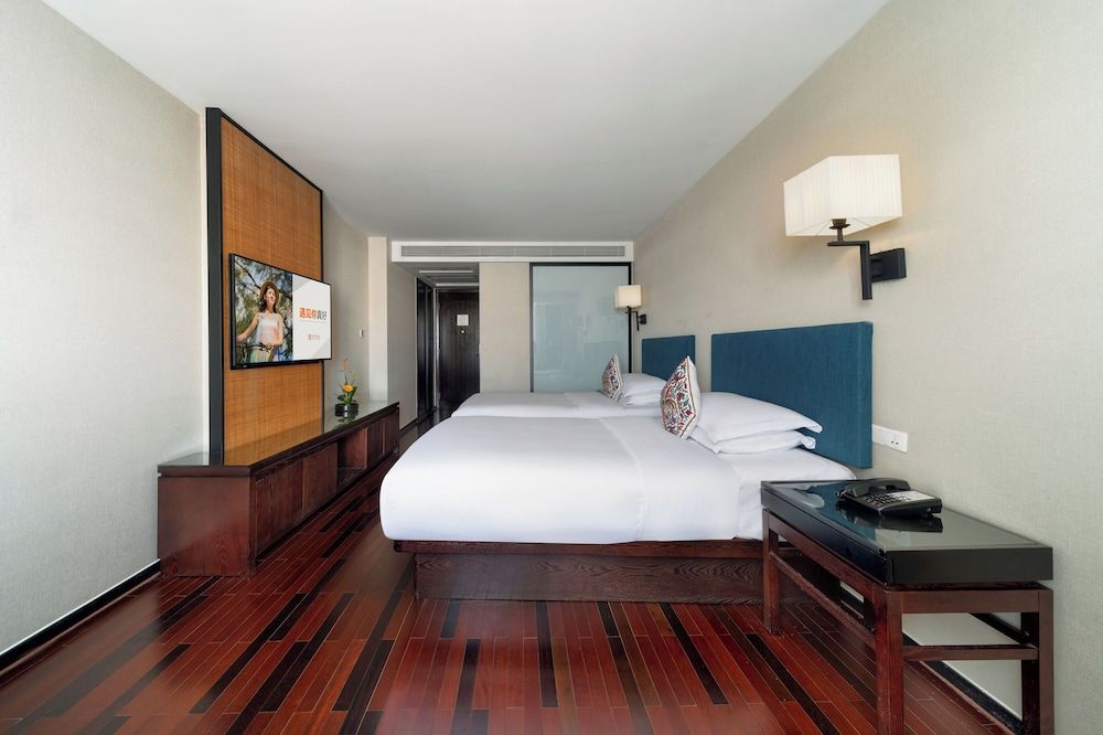 Basic Double or Twin Room, City View