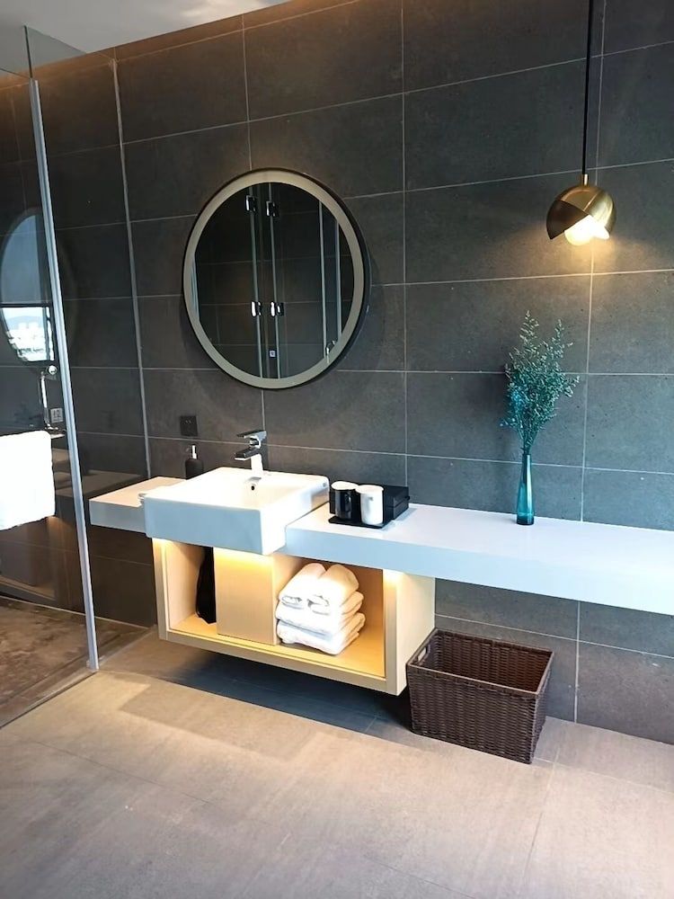 DeXin JunTing Hotel Wenzhou South Four Seasons King Room 2