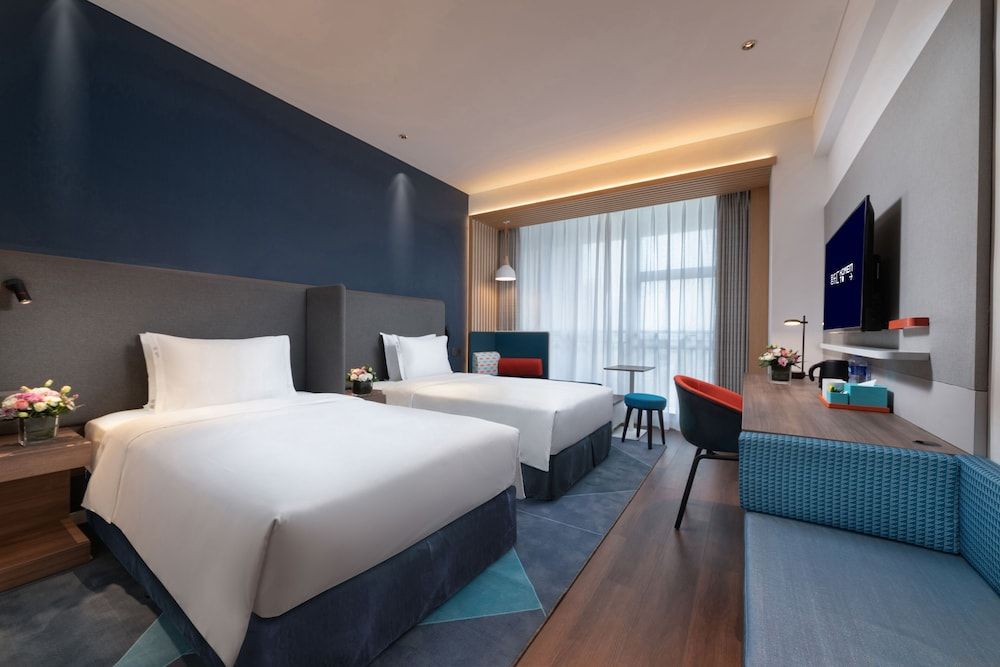 CNHOL RADIENT HOTEL Dongguan Humen Superior Twin Room