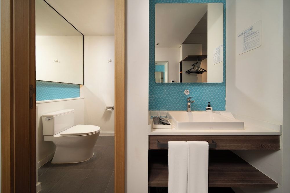 CNHOL RADIENT HOTEL Dongguan Humen Superior Twin Room 5