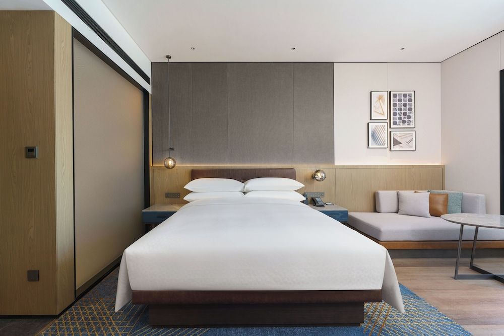 Four Points By Sheraton Dalian Donggang City Room, 1 King Bed, City View 4