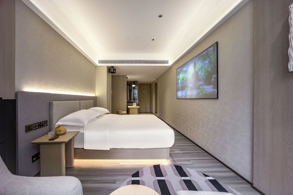 Elite Double Room, City View