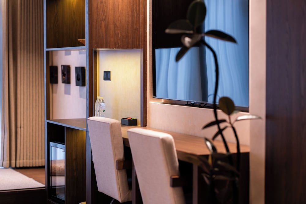 Fenghuang Yiquan River View B&B Twin Room 4