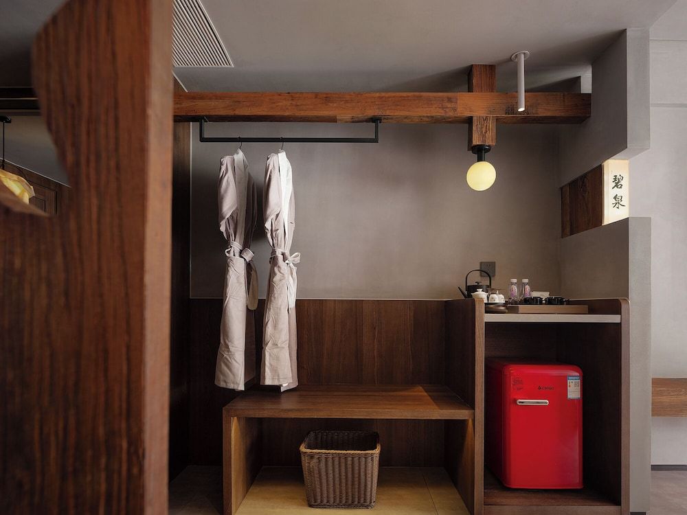 Zhangjiajie SANHE Resort Double Room, Hill View 2