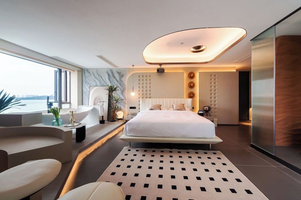 Luxury Room
