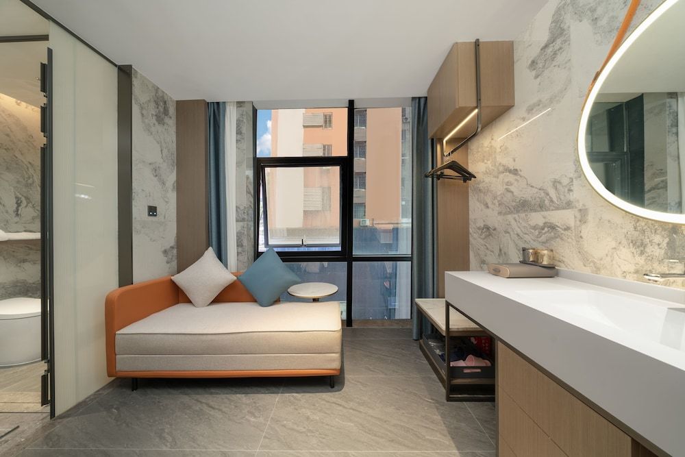 Family Twin Room