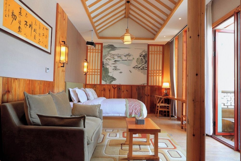 Mild Spring Boutique Hotel