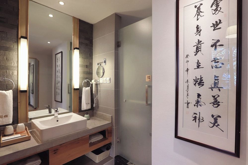 Mild Spring Boutique Hotel Classic Twin Room, Courtyard View 6