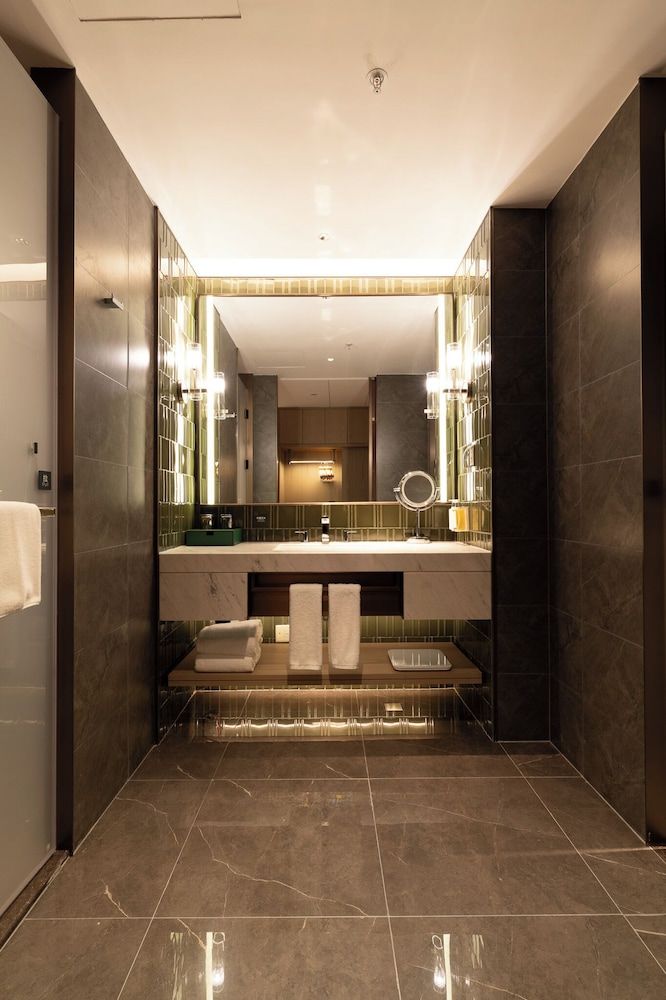 Premium Room, 1 King Bed