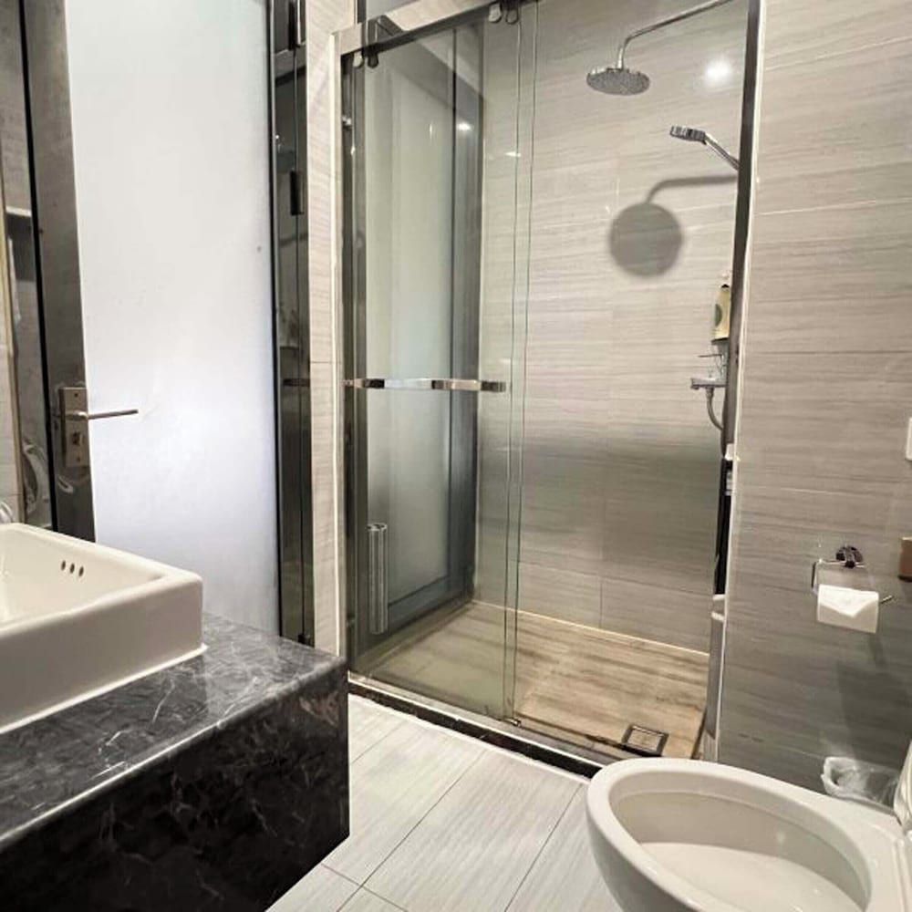 SEEU Classic Double Room 7