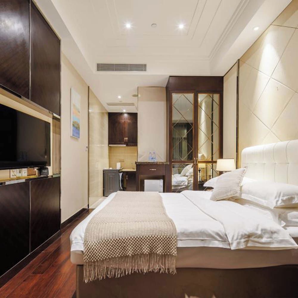 SEEU Classic Double Room 4