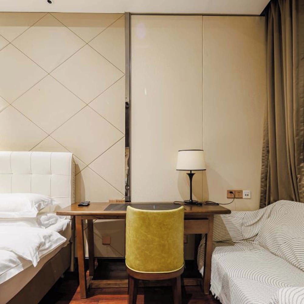 SEEU Classic Double Room 5