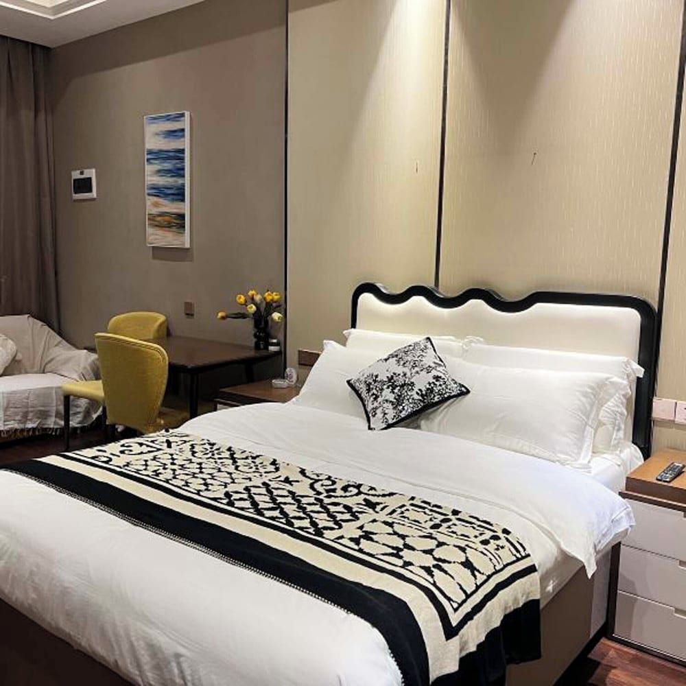 SEEU Classic Double Room