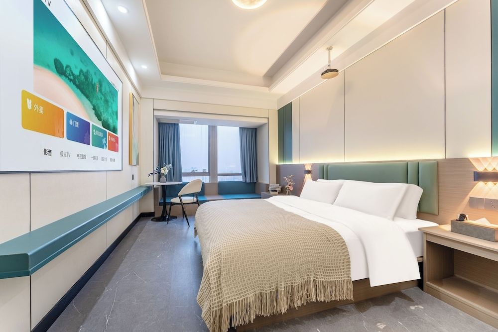 Business Double Room, City View