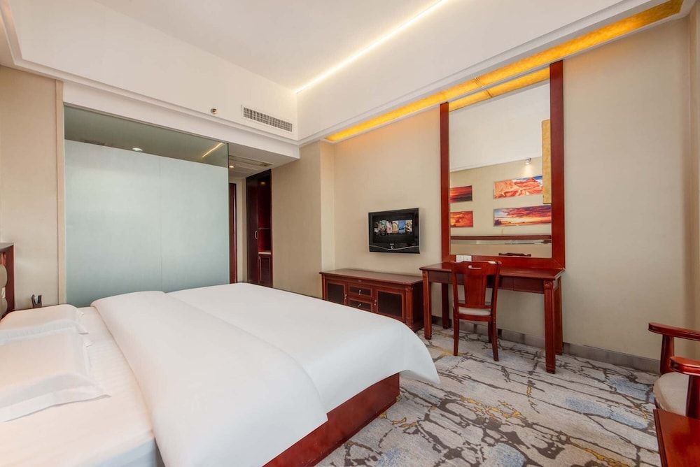 Comfort Double Room, City View