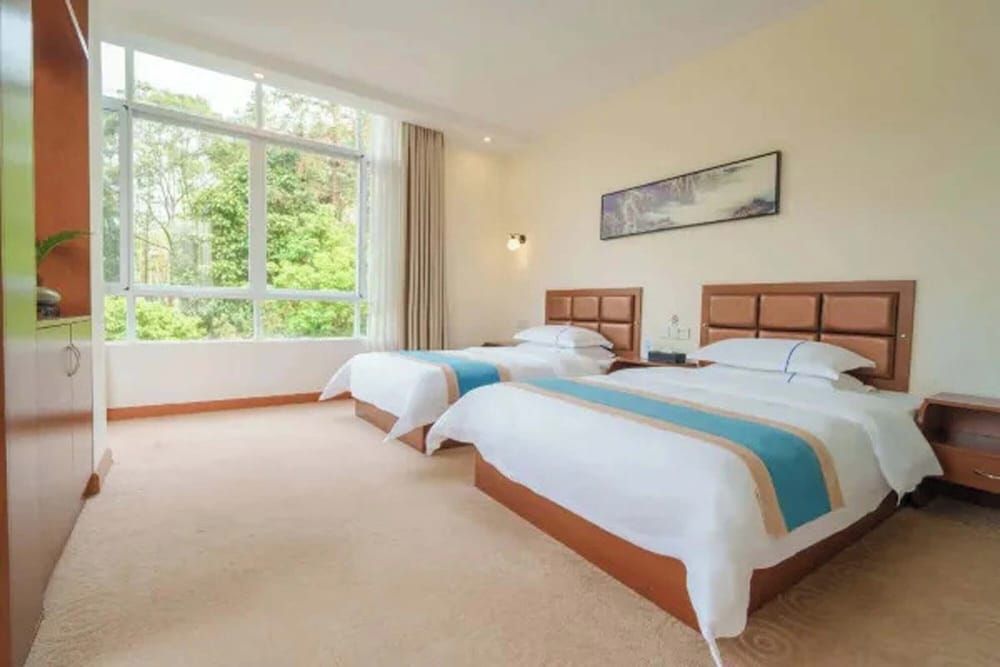 Economy Twin Room, Garden View