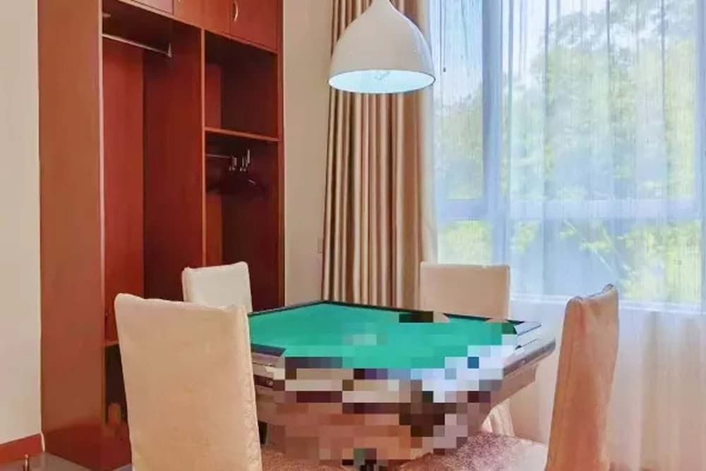 Economy Twin Room, Garden View