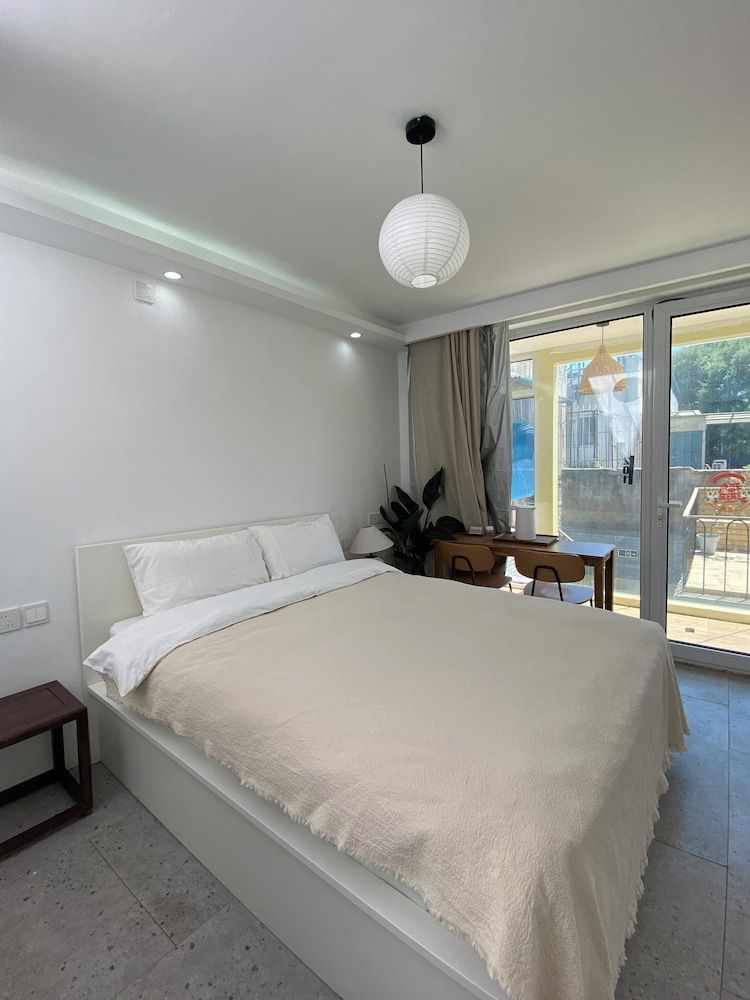 Chenyuan Inn Near the Forbidden City Classic Double Room 4