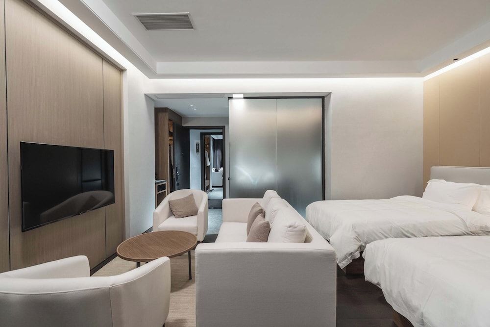 Panoramic Suite, Beach View