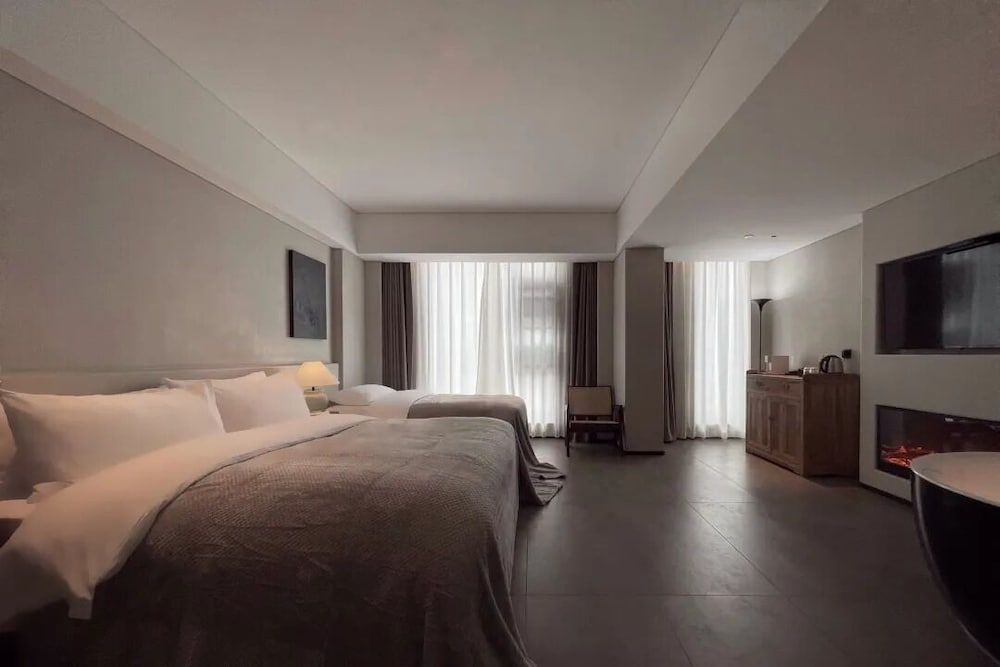 Phoenix Hall House Hotel Classic Twin Room 9