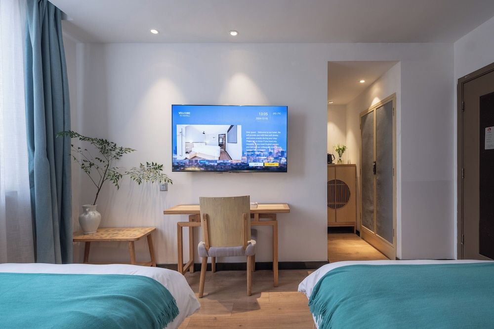 Comfort Twin Room