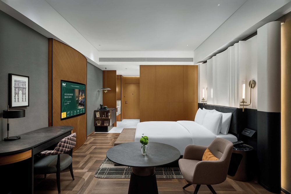 MaxX Harbour-view Qingdao Superior Double Room, Partial Ocean View 4