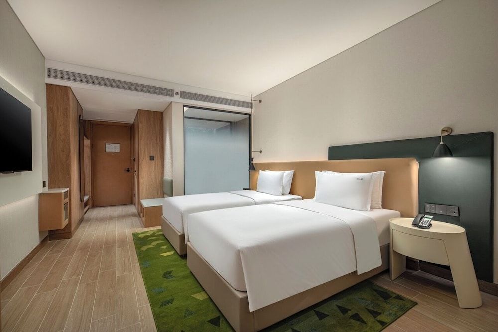 Holiday Inn Beihai Silver Beach by IHG Premium Room, 2 Double Beds, Ocean View 2