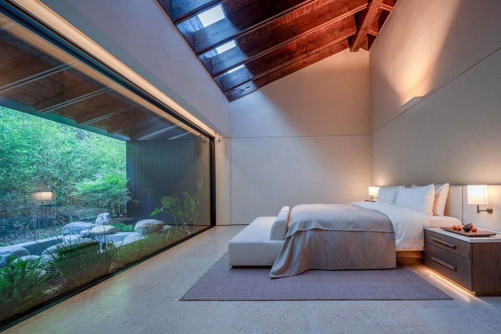 Premier Double Room, Hill View