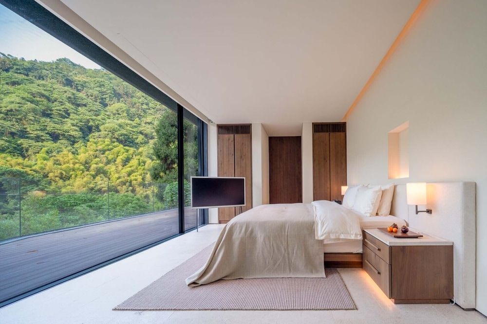 Premier Suite, Hill View