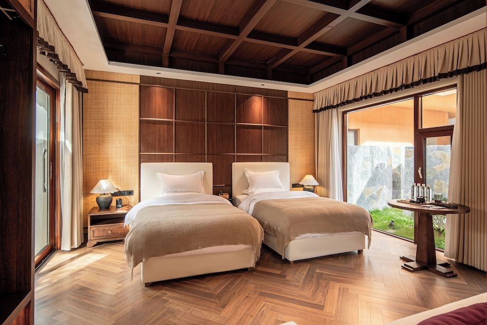 La Danse Sacree Hotel Senior Twin Room, Courtyard View 6