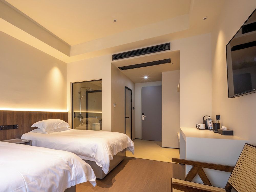 Huangshan Yunman Homestay Basic Double Room, Multiple Beds, Air conditioning, Mountain View 2