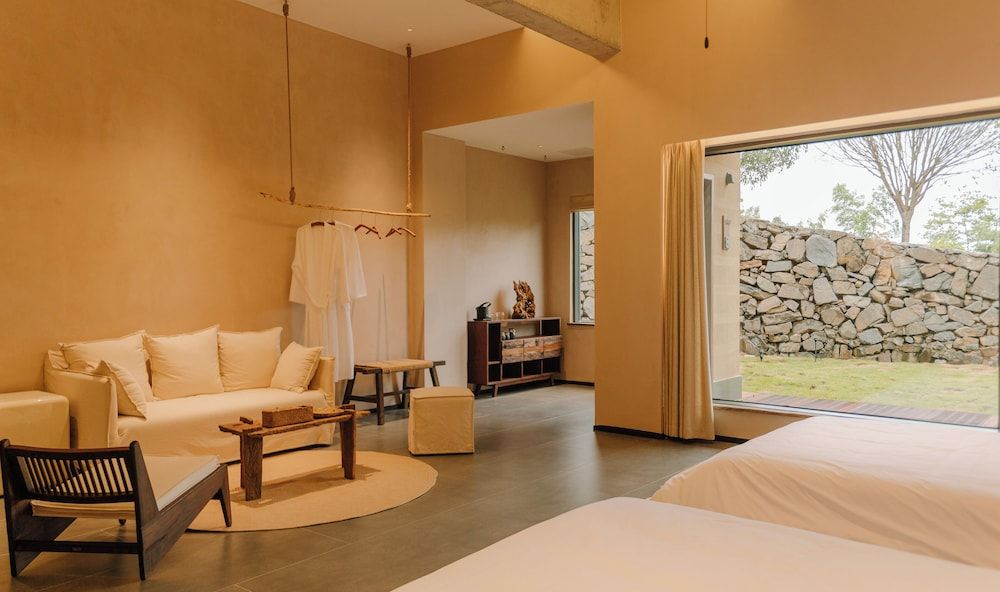 Panoramic Twin Room, Patio, Courtyard View