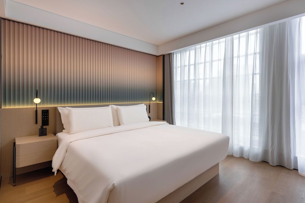 Classic Single Room, City View