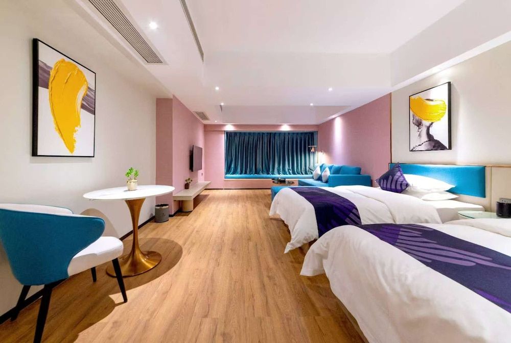 Superior Twin Room, City View