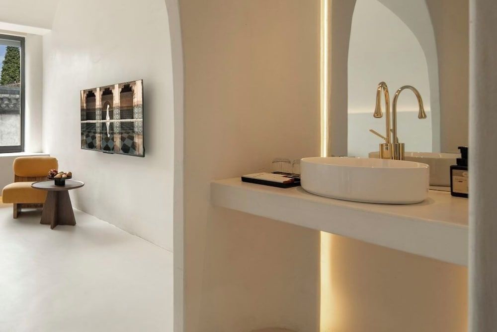 Jiangnanfu Bed and Breakfast