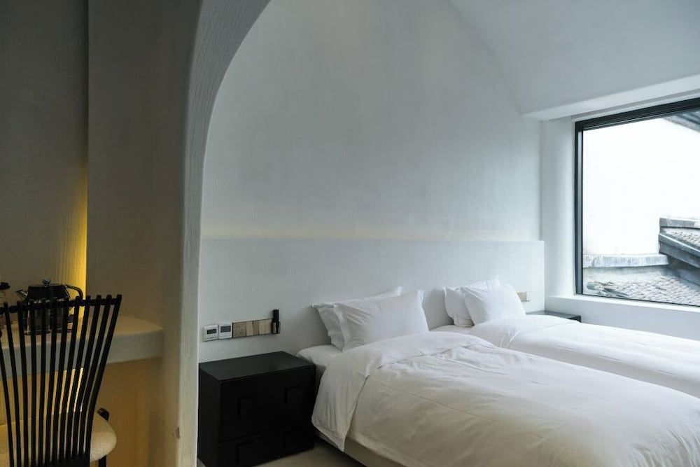 Jiangnanfu Bed and Breakfast Basic Twin Room 3