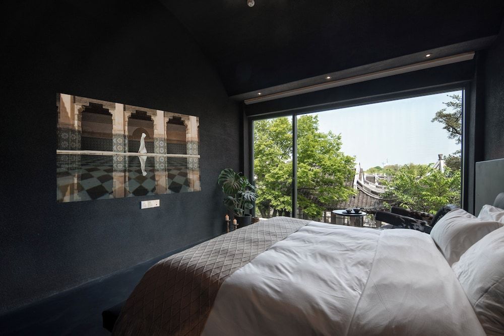 Jiangnanfu Bed and Breakfast Classic Double Room, Hill View