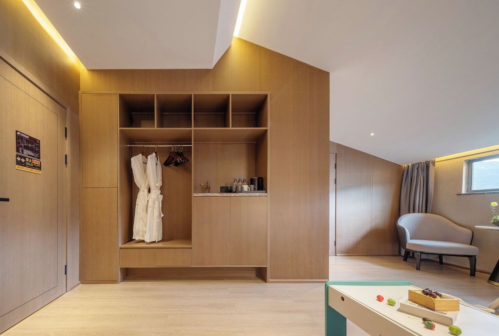 GUI YUAN ZHEN PIN HOTEL Family Room 6